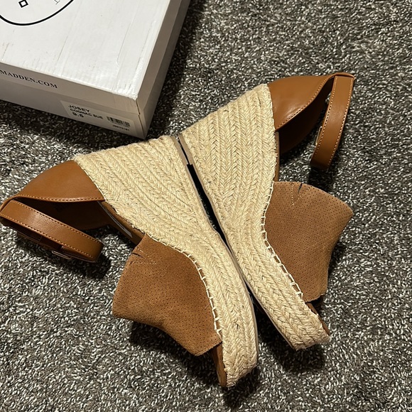 Steve Madden Josey brown suede wedge - Picture 5 of 8
